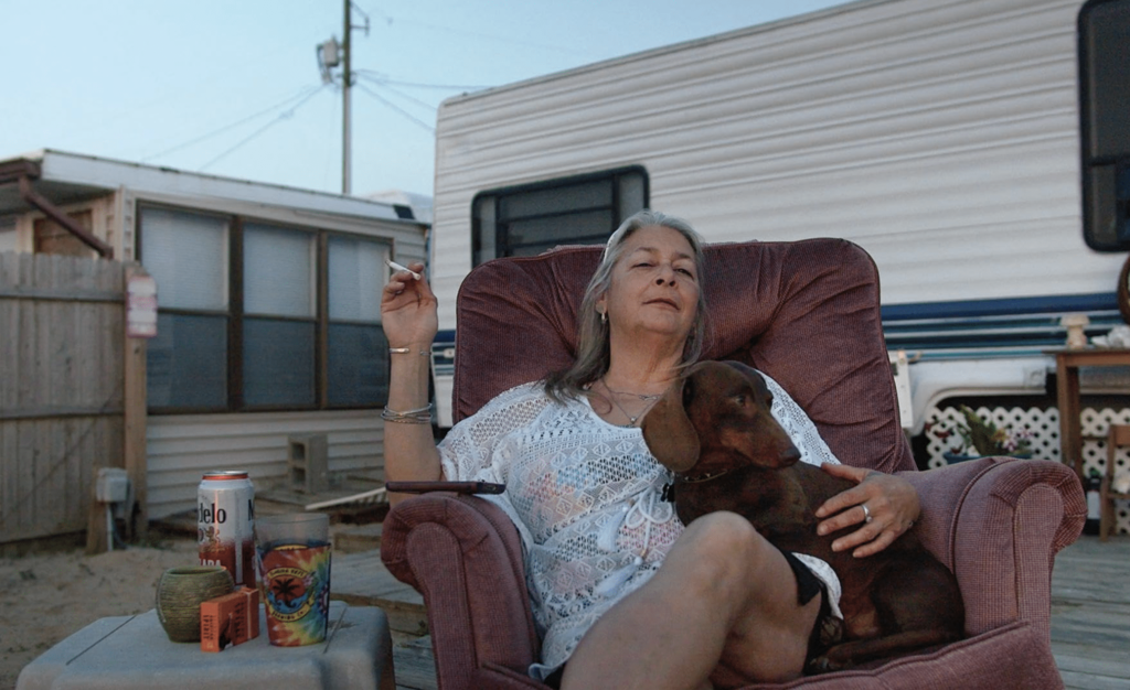 Queerguru reviews HAPPY CAMPERS a fascinating documentary about the death throes of a shabby trailer park